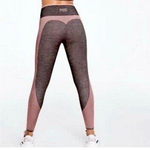 22.) Victoria Secret Pink Leggings